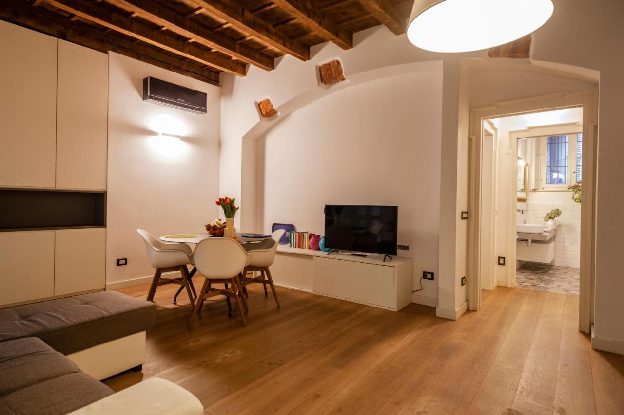 Corso Venezia, In Una Corte Esclusiva Riservata! Milano Ngoại thất bức ảnh